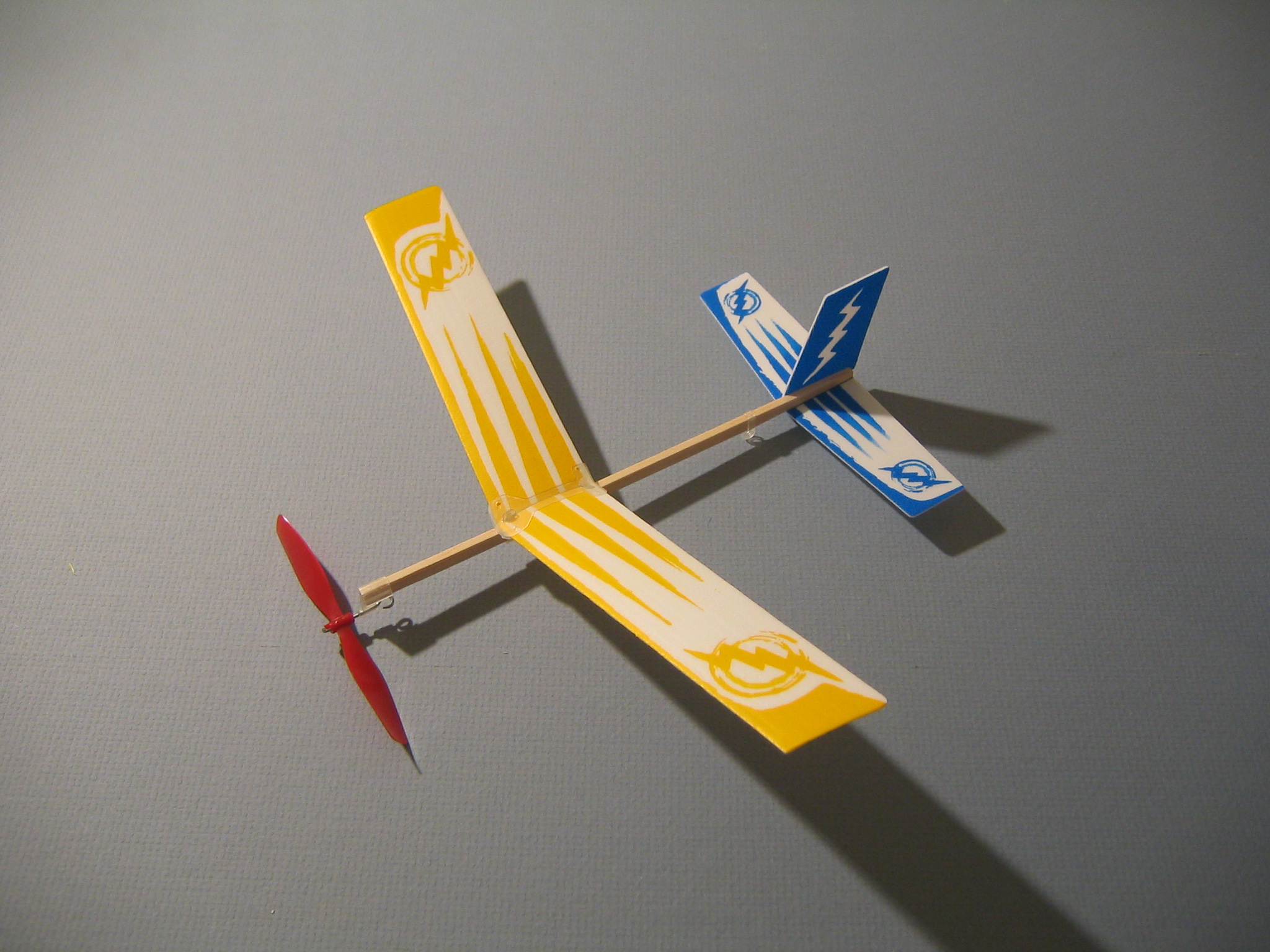 Flying Jet Airplane 1960’s Rubber Band Launched ~ Dime Store Display Card of 24 