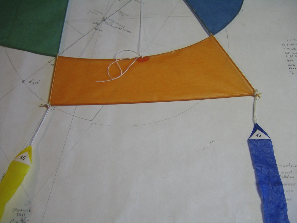Asymmetric Kites 017