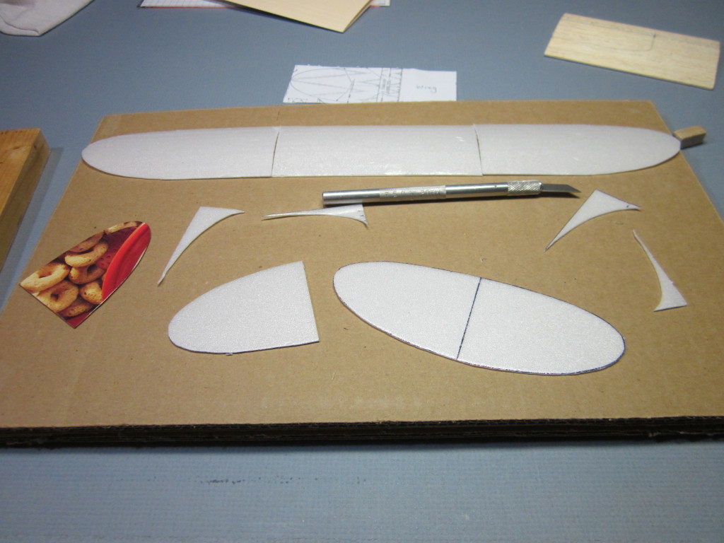 Foam Plate Plane 049